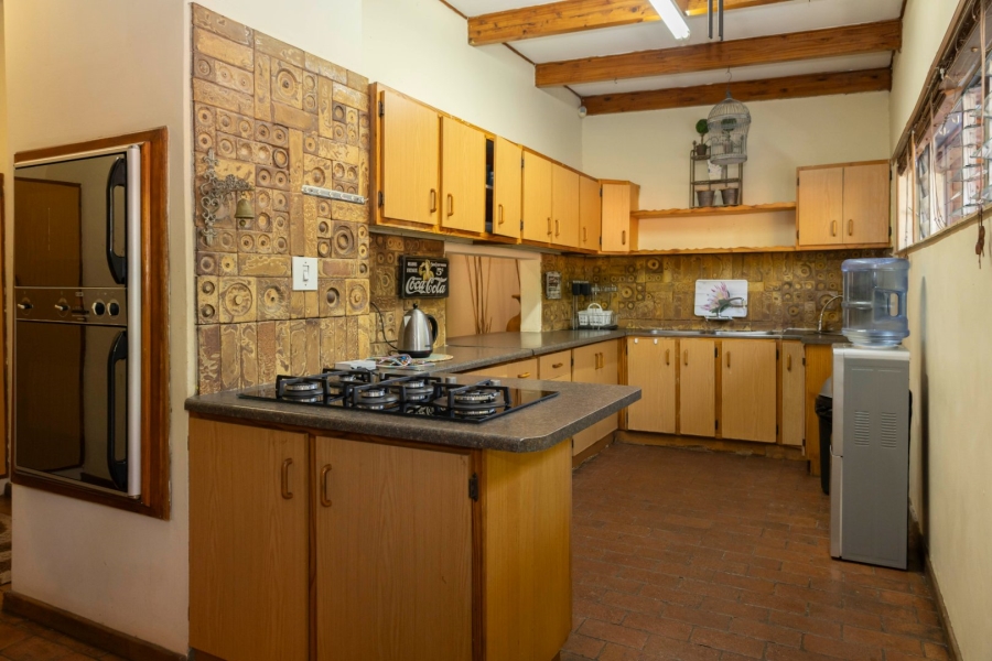 To Let 4 Bedroom Property for Rent in Ifafi North West